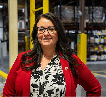 An associate at a Rich's plant.